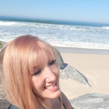 Mandy Domingues - Espinho - Aulas de Português para Estrangeiros
