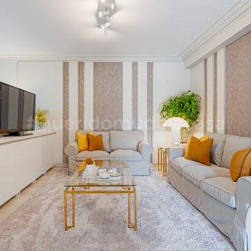 Rodolfo Galvão Home Stylist - Lisboa - Suspensão de Quadros e Instalação de Arte