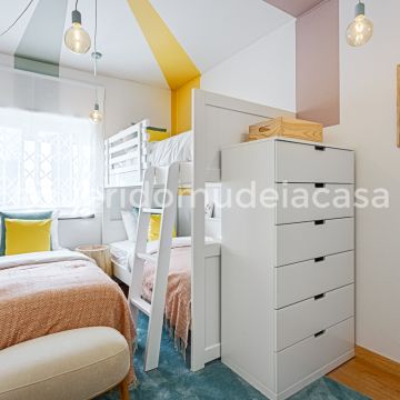 Rodolfo Galvão Home Stylist - Lisboa - Instalação ou Substituição de Cortinas