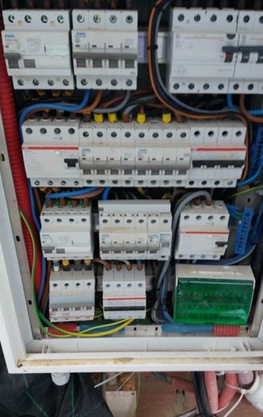 Serviços de Eletricidade | Profissional Especializado - Palmela - Problemas Elétricos e de Cabos