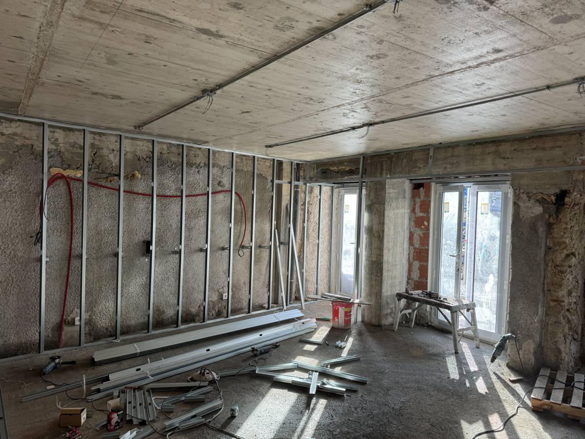 houseremodel - Óbidos - Colocação de Rodapés