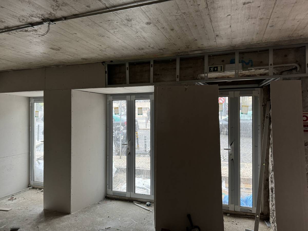 houseremodel - Óbidos - Construção de Parede Interior