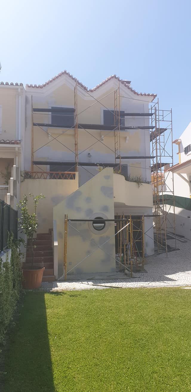 Inside motorrow - Mafra - Exterior Painting