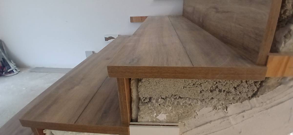 Helder Carpinteiro - Leiria - Bed Frame Assembly