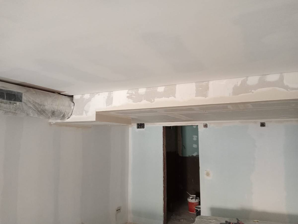 REI JULIUS - Odivelas - Commercial Cleaning