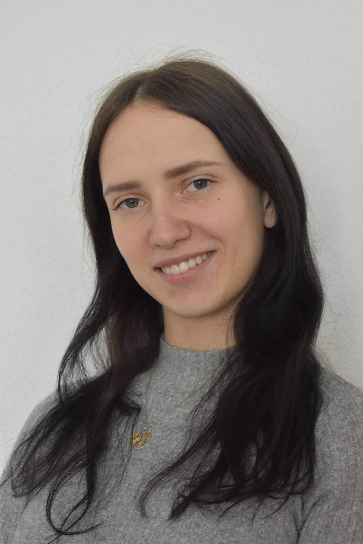 Ana Karapchuk - Caldas da Rainha - Hebräisch Übersetzung