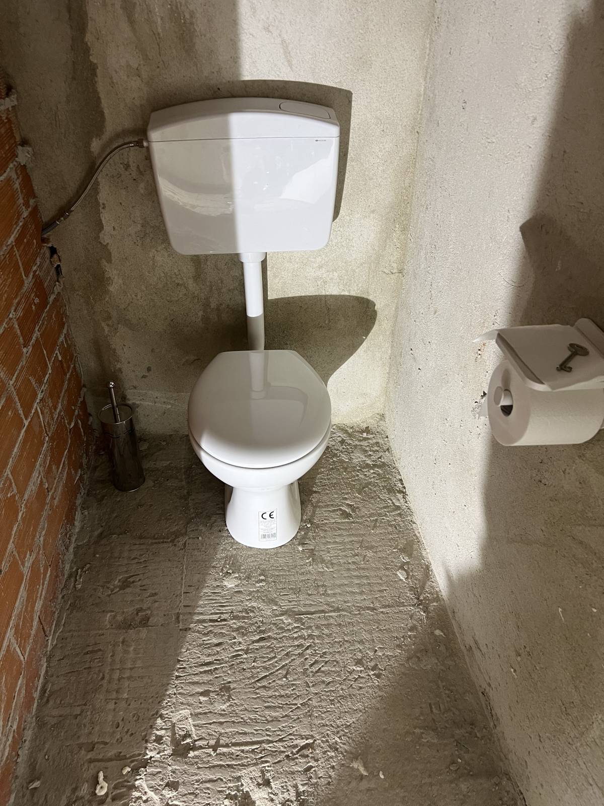 Viacheslav - Alcobaça - Hundezaun installieren