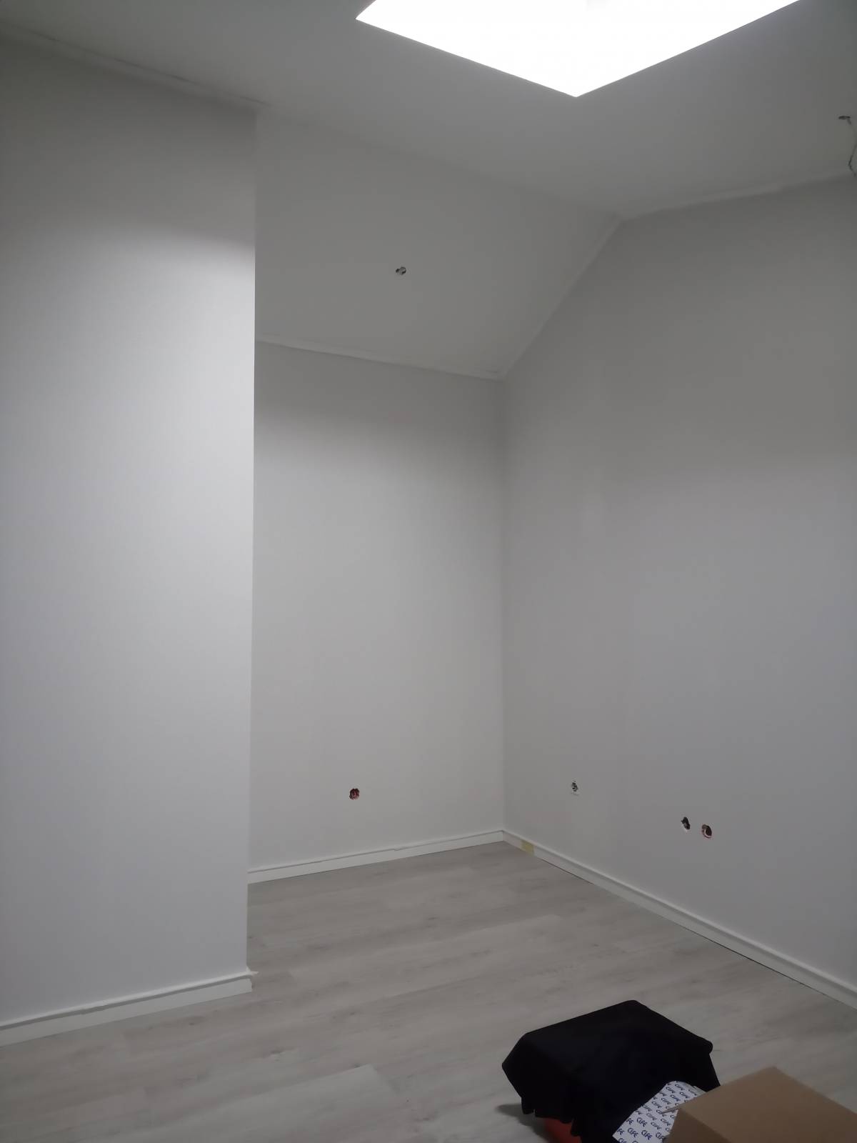 DTM - Diogo Tavares Martins, Unip. Lda - Estarreja - Remodelação de Quarto