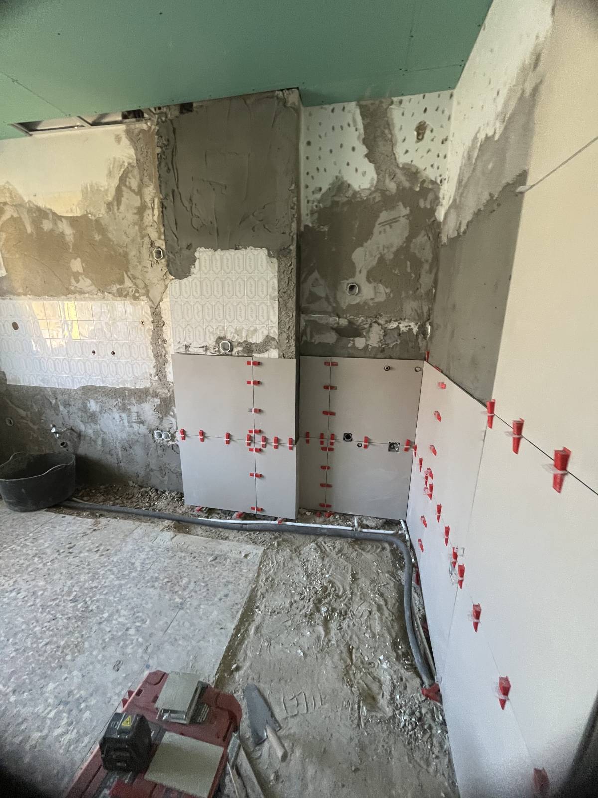 Medeiros construção e remodelação - Setúbal - Kitchen Remodel