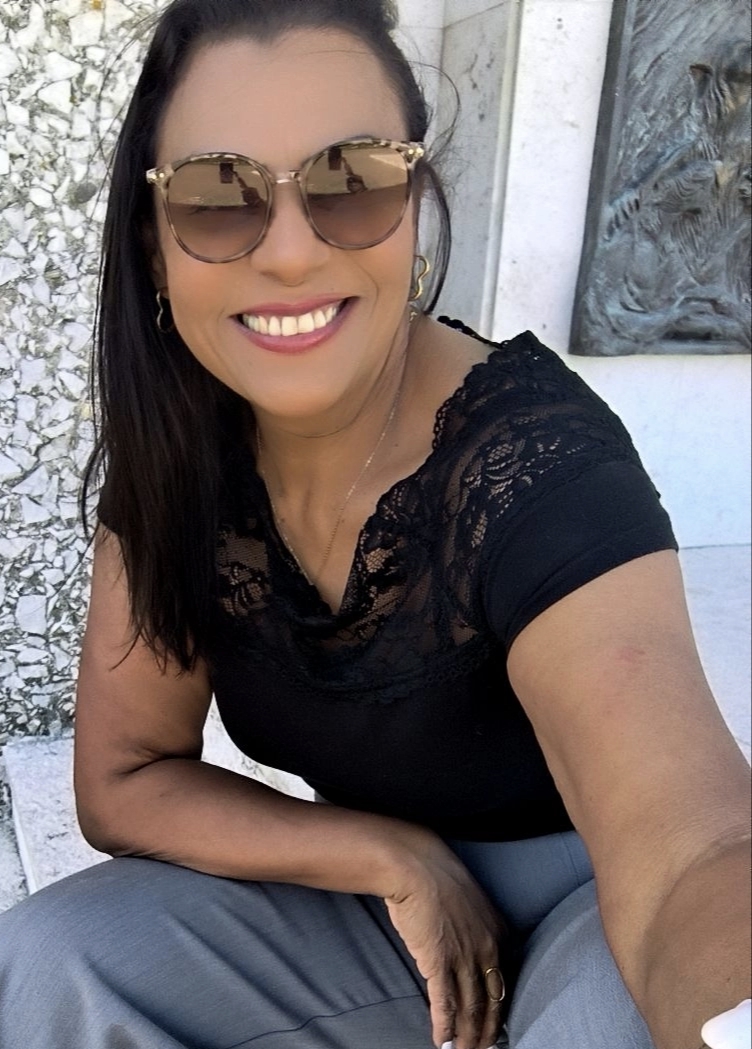 Lucy oliveira - Sintra - Büroreinigung (regelmäßig)