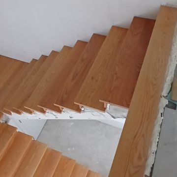 Helder Carpinteiro - Leiria - Crib Assembly