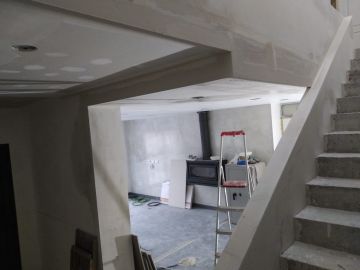 Construção e remodelação de interiores e impermeabilização cortiça projetada exteriores - Viseu - Limpeza de Janelas