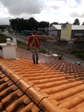DTM - Diogo Tavares Martins, Unip. Lda - Estarreja - Pintura de Portas