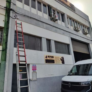 PAULO SILVA TELECOMUNICAÇÕES E SEGURANÇA ELETRONICA - Almada - Lampeninstallation
