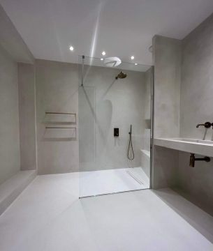 Vítor Fernandes - Moita - Shower and Bathtub Repair