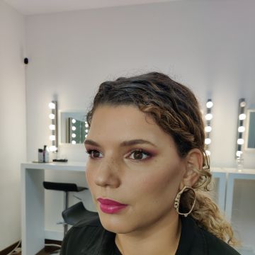 Francisca Mendes - Guimarães - Portrait Artistry