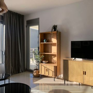 Julia Kulikova Design Studio - Oeiras - Muralista