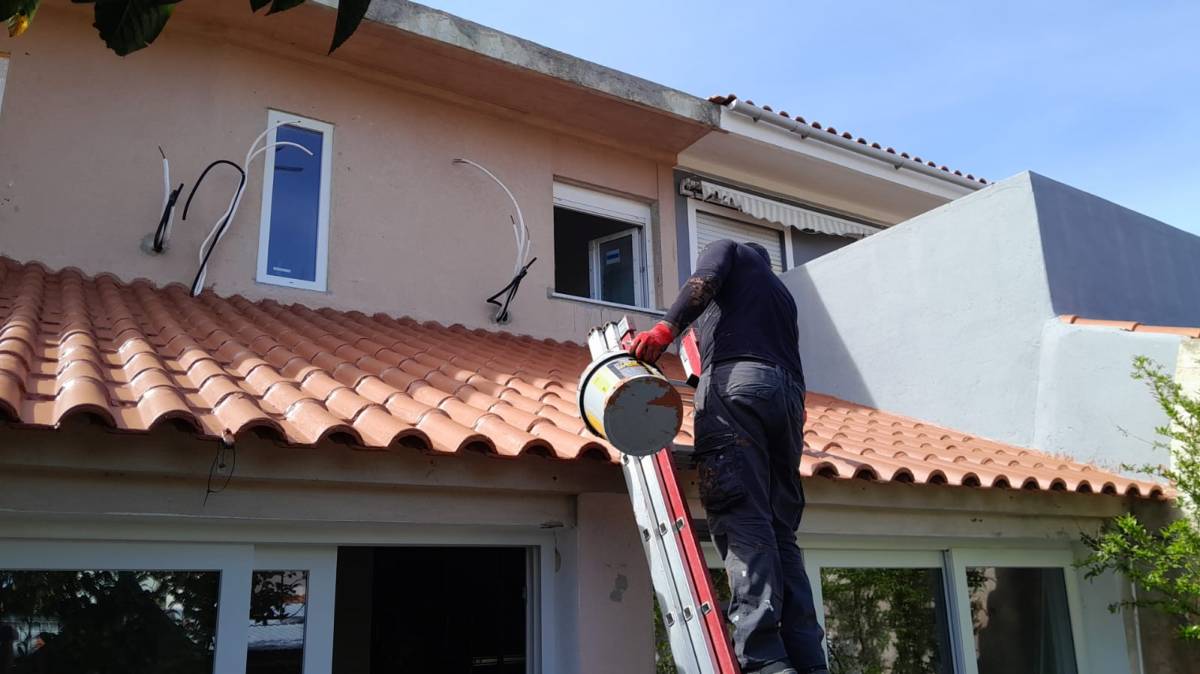 Roofer Repair Specialist
