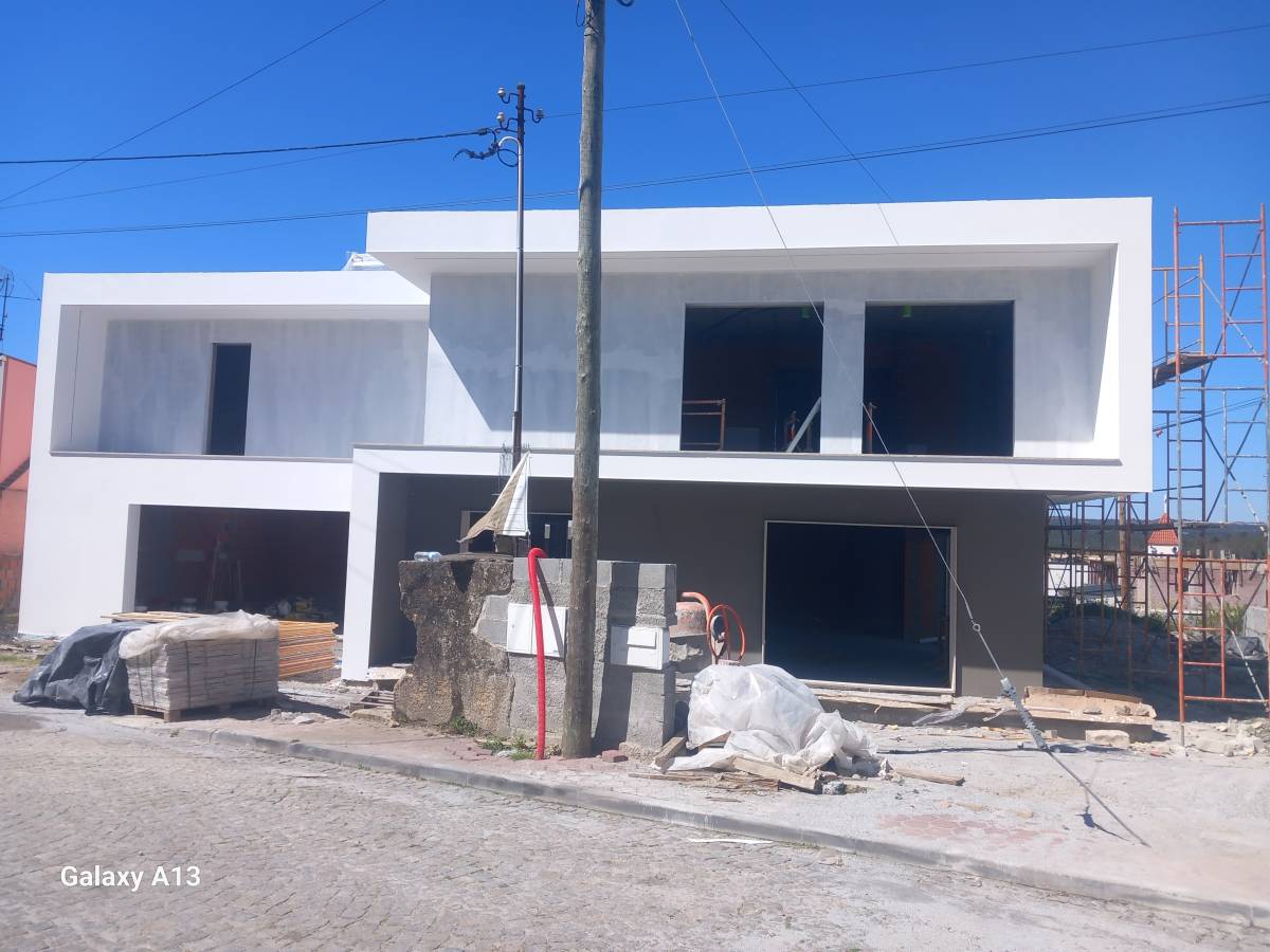 PCAACABAMENTO E REMODELAÇÃO - Viseu - Pintura Exterior