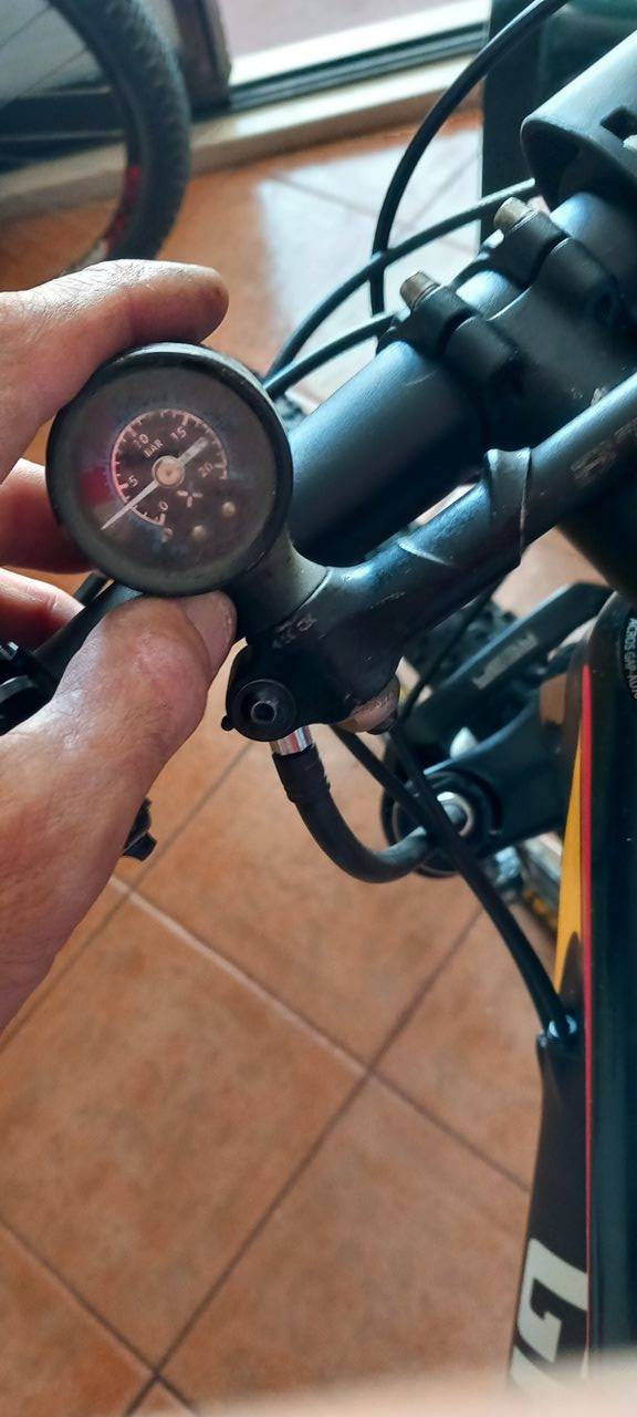 MServiços - Loulé - Instalação ou Substituição de Portão de Garagem