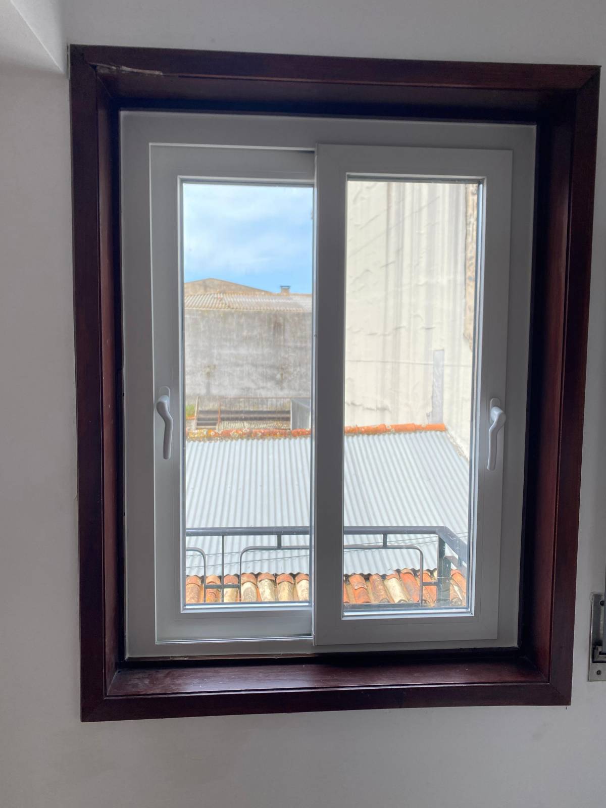 Window World - Porto - Fenstermontage