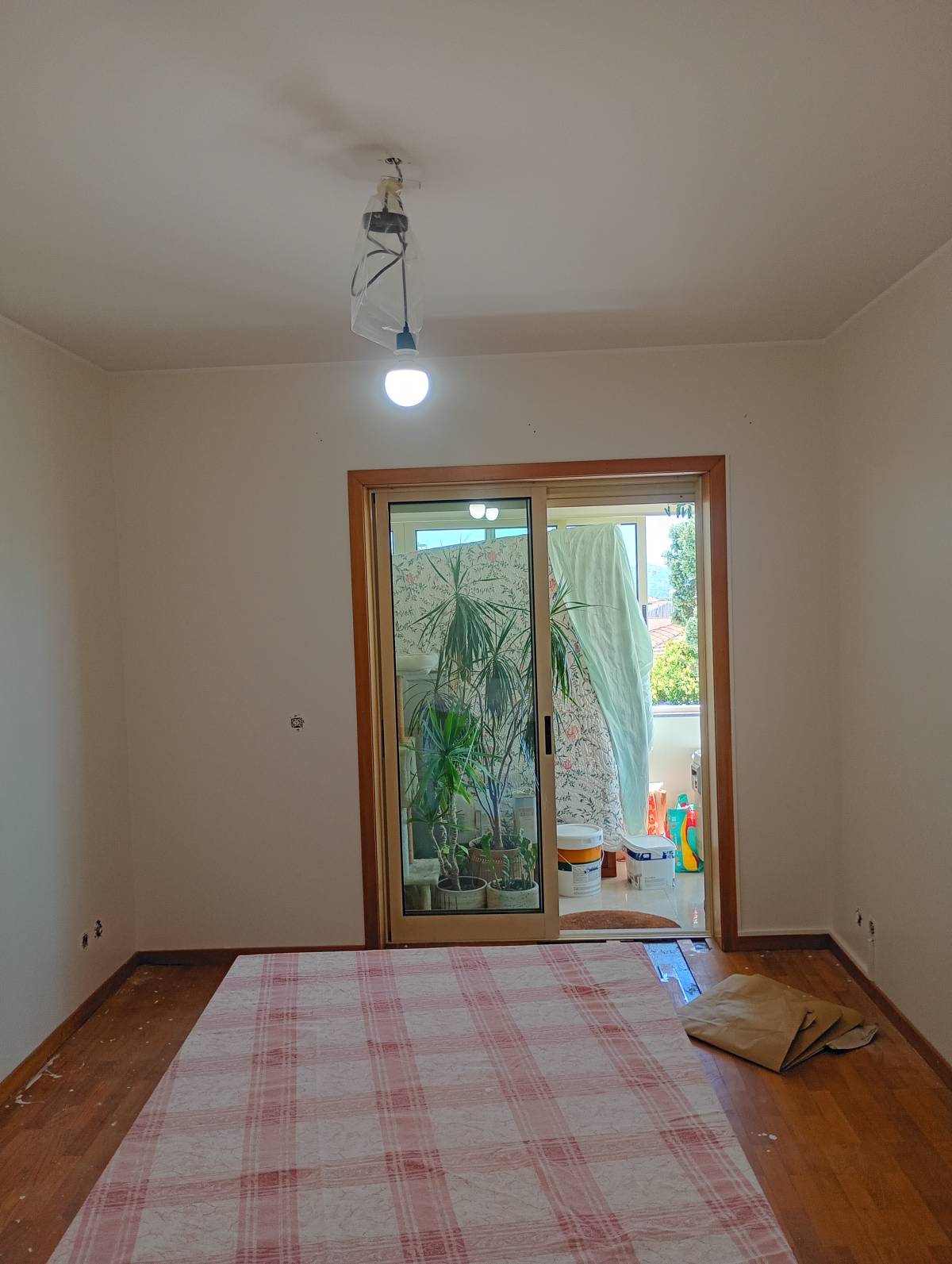 Hygor G - Vila Nova de Gaia - Balcony Remodel