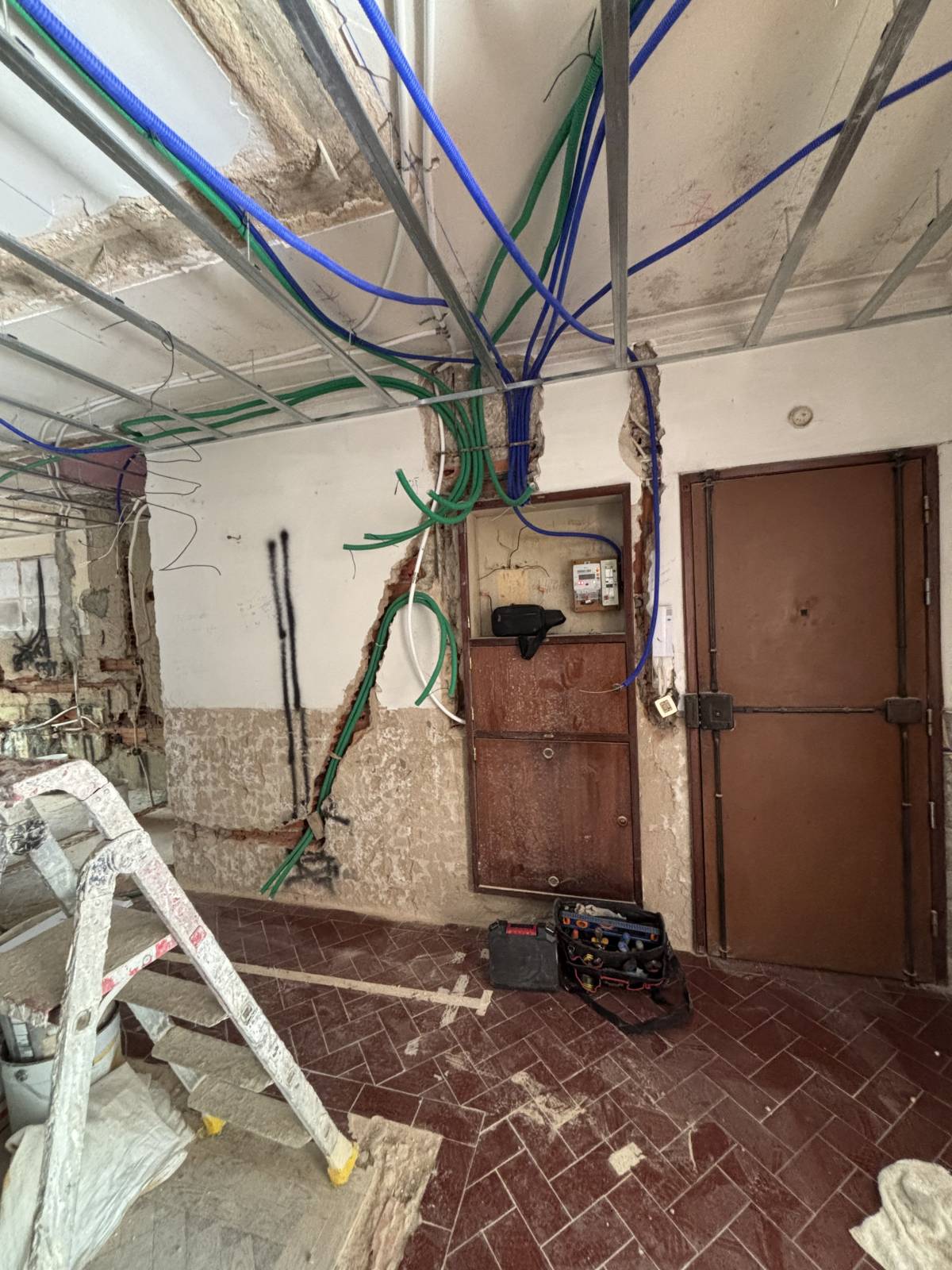 PatraoEletric71 - Lisboa - Câblage