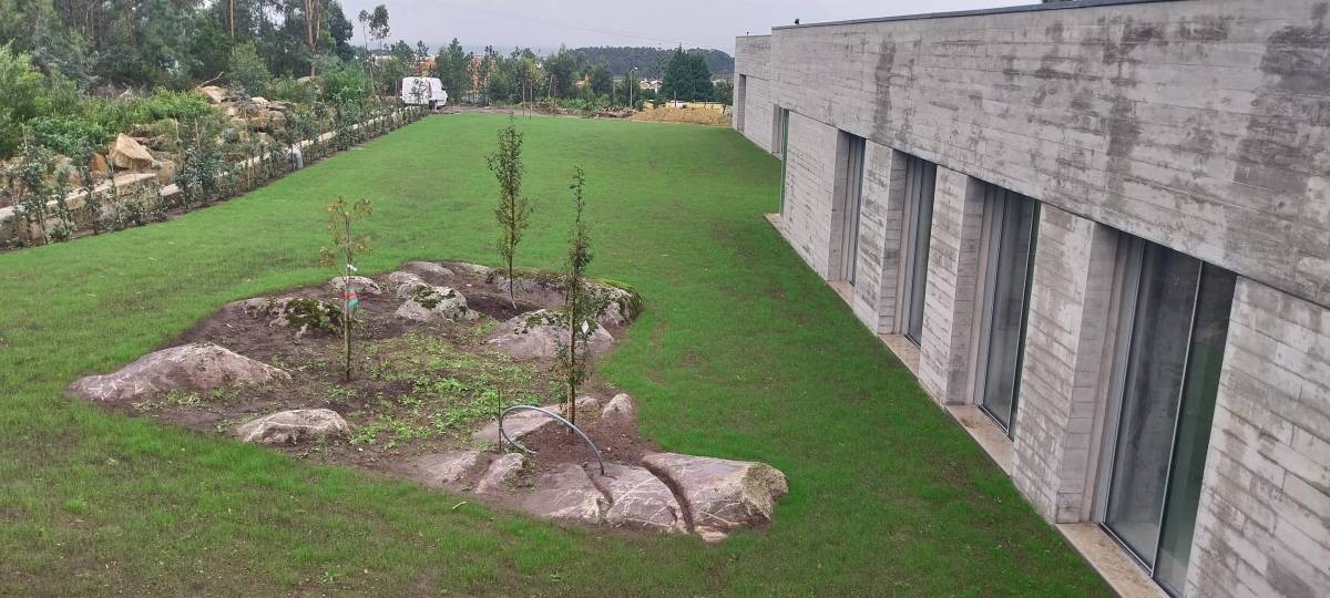 Figueiras-Garden Solutions - Póvoa de Varzim - Multi Service Lawn Care (Recurring)