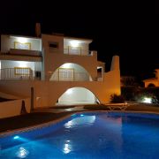REFLEXEQUATION LDA Construção civil - Silves - Instalação de Alcatifa