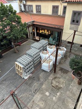 Construtor de Piscinas Escavadas - Casa