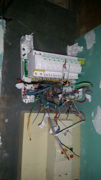 Rosti - Águeda - Installation de ventilateur de plafond