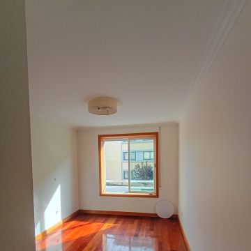 Hygor G - Vila Nova de Gaia - Lighting Installation