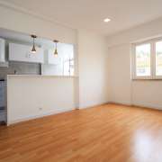 Andre Pinto - Oeiras - Vinyl or Linoleum Repair or Partial Replacement