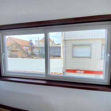 Window World - Porto - Aluminiumfenster einbauen