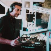 DJ Nuno Garcia - Cascais - Entretenimento com Músico a Solo