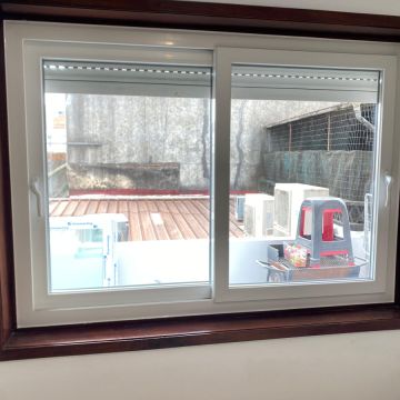 Window World - Porto - PVC Fenster montieren