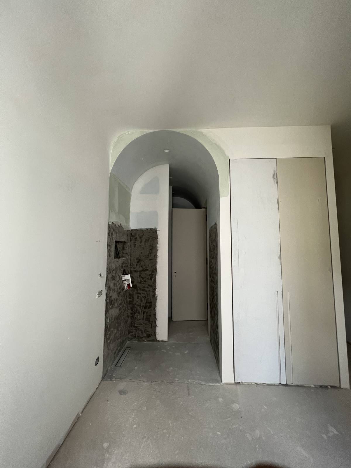 Fusionelite.lda - Sintra - Remodelação de Quarto