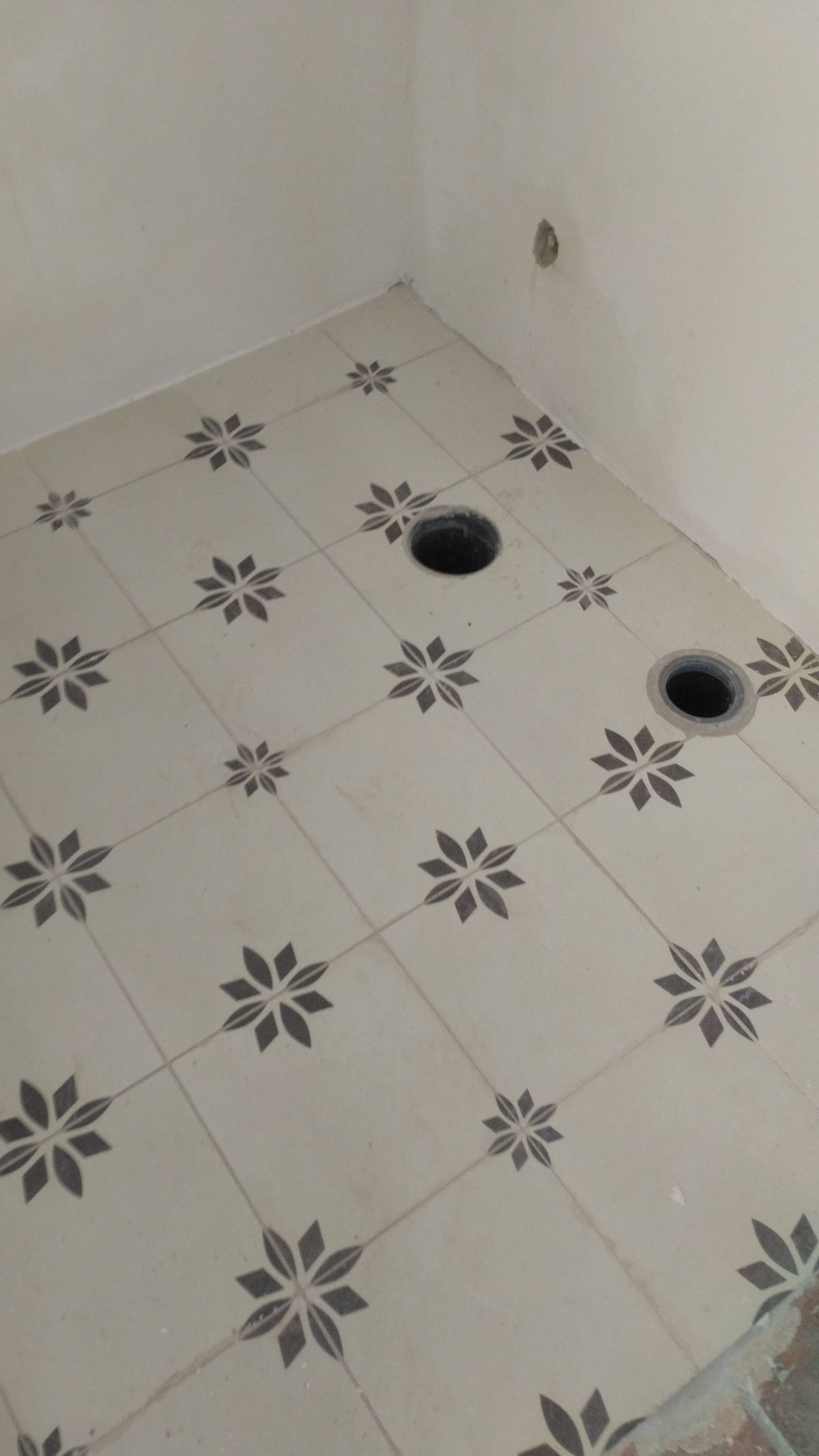 ELITE REMODELAÇÕES - Rio Maior - Asphalt Installation