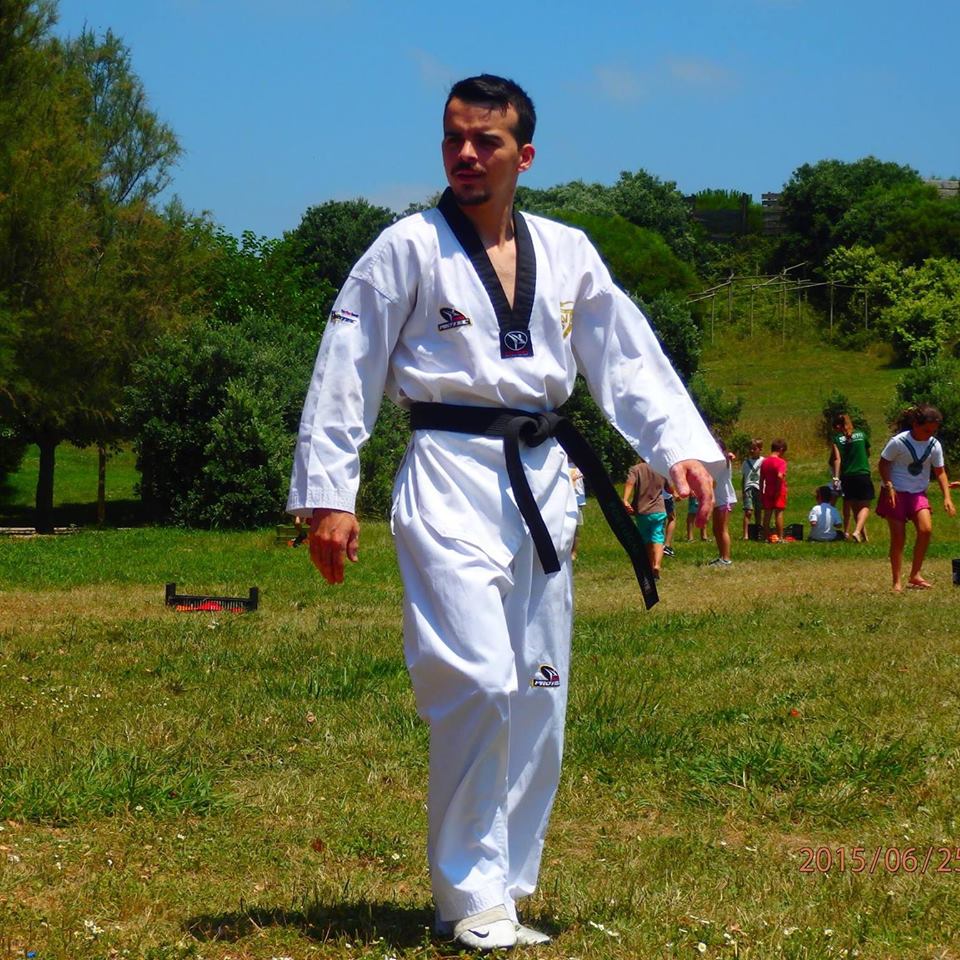 Escola Artes Marciais - Porto - Judounterricht