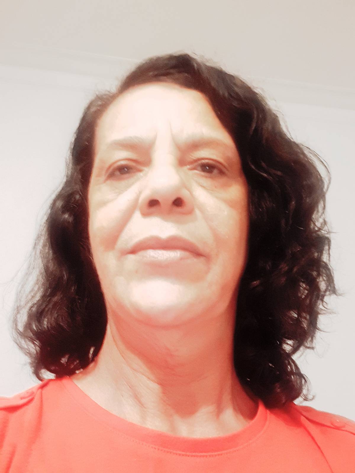 Denise - Coimbra - Limpeza a Fundo
