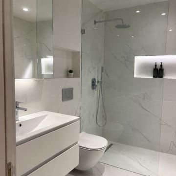 Faber | Serviços Técnicos - Matosinhos - Shower and Bathtub Repair