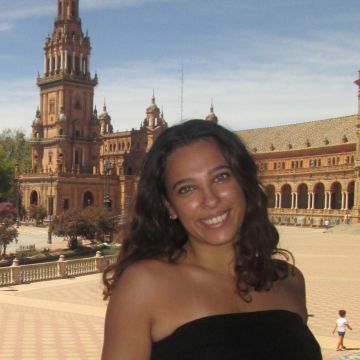 Vitoria Garcia - Covilhã - Paseador de perros