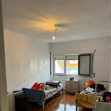 Thiago Carpinteiro - Almada - Cabinet Repair