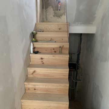 Eudes Carpinteiro - Lisboa - Reparação de Escadas e Escadarias
