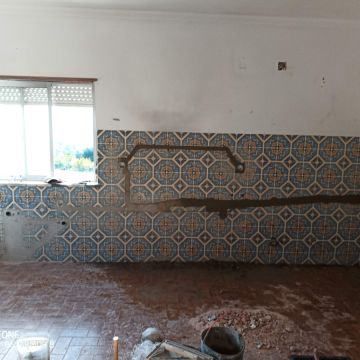 Marcelo Francisco - Torres Vedras - Instalação de Bancada de Cozinha