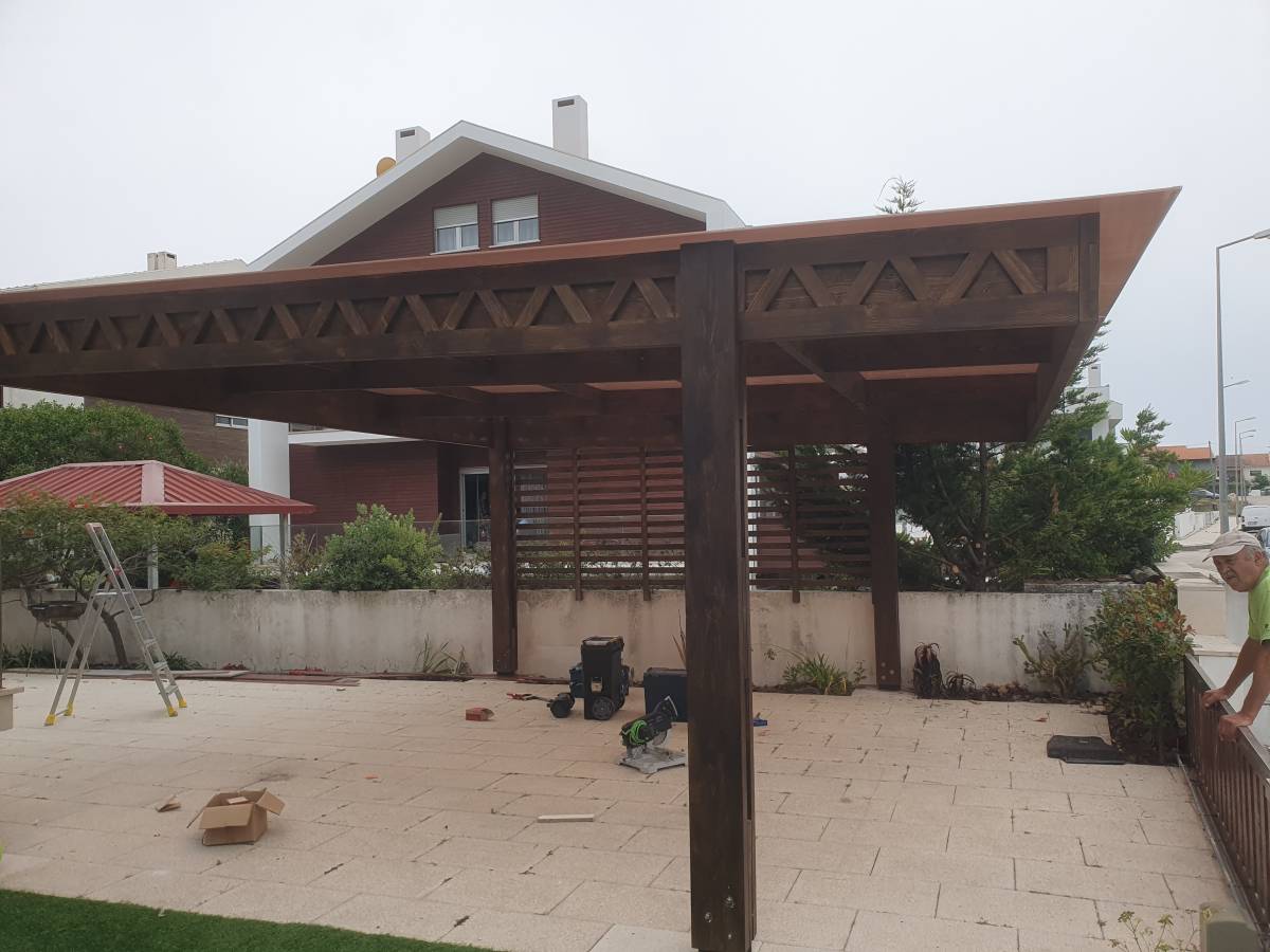 Henrique - Coimbra - Carpentry and Woodworking
