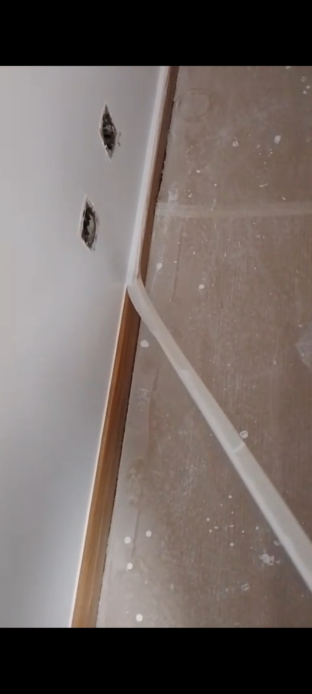 Gilson Pinturas e Remodelação - Barreiro - Retoque de Pavimento em Madeira