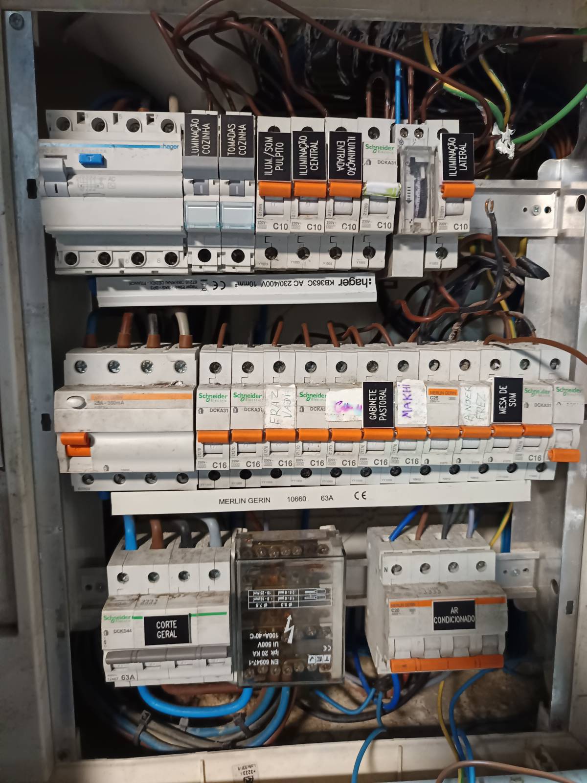 Duttonconstruções - Maia - Fan Installation