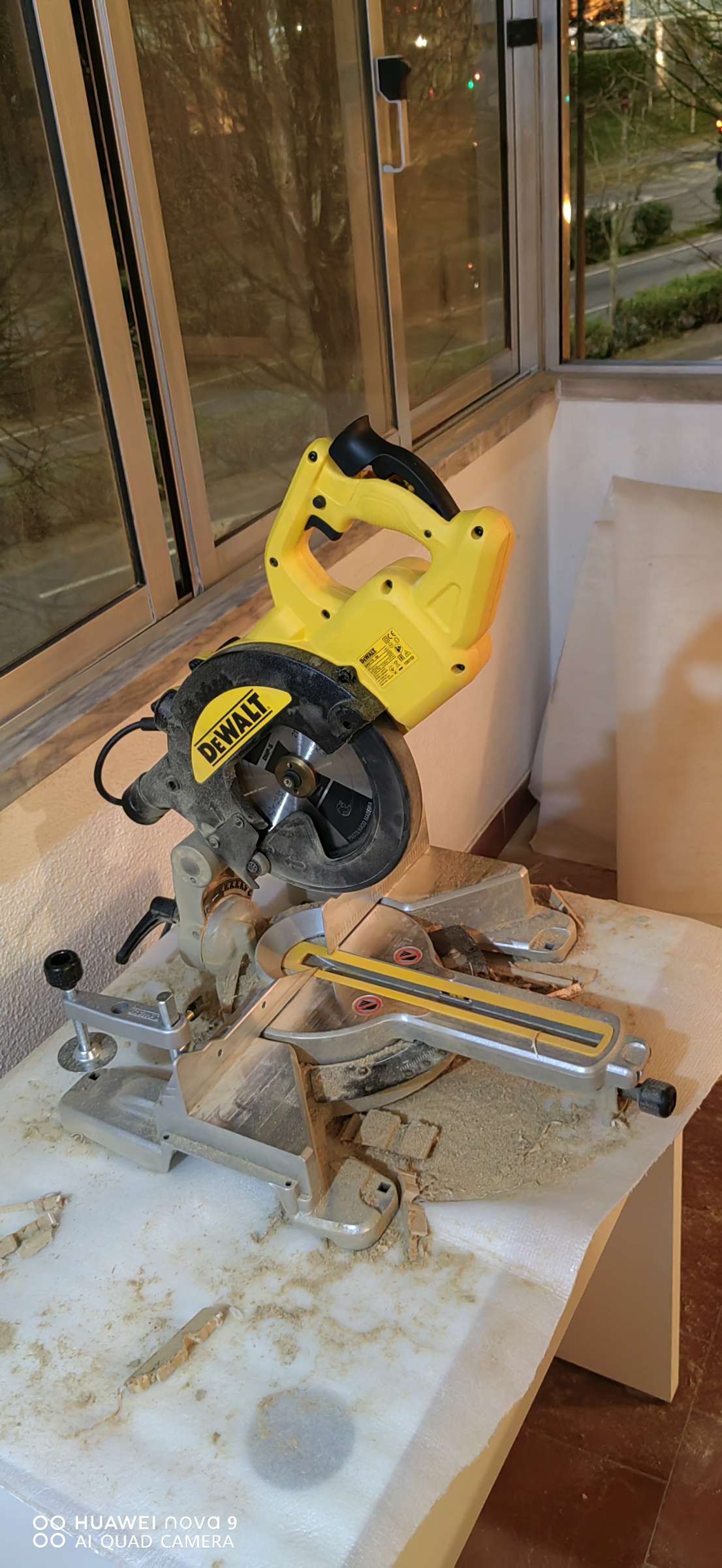 Tiago - Sintra - Vinyl or Linoleum Repair or Partial Replacement
