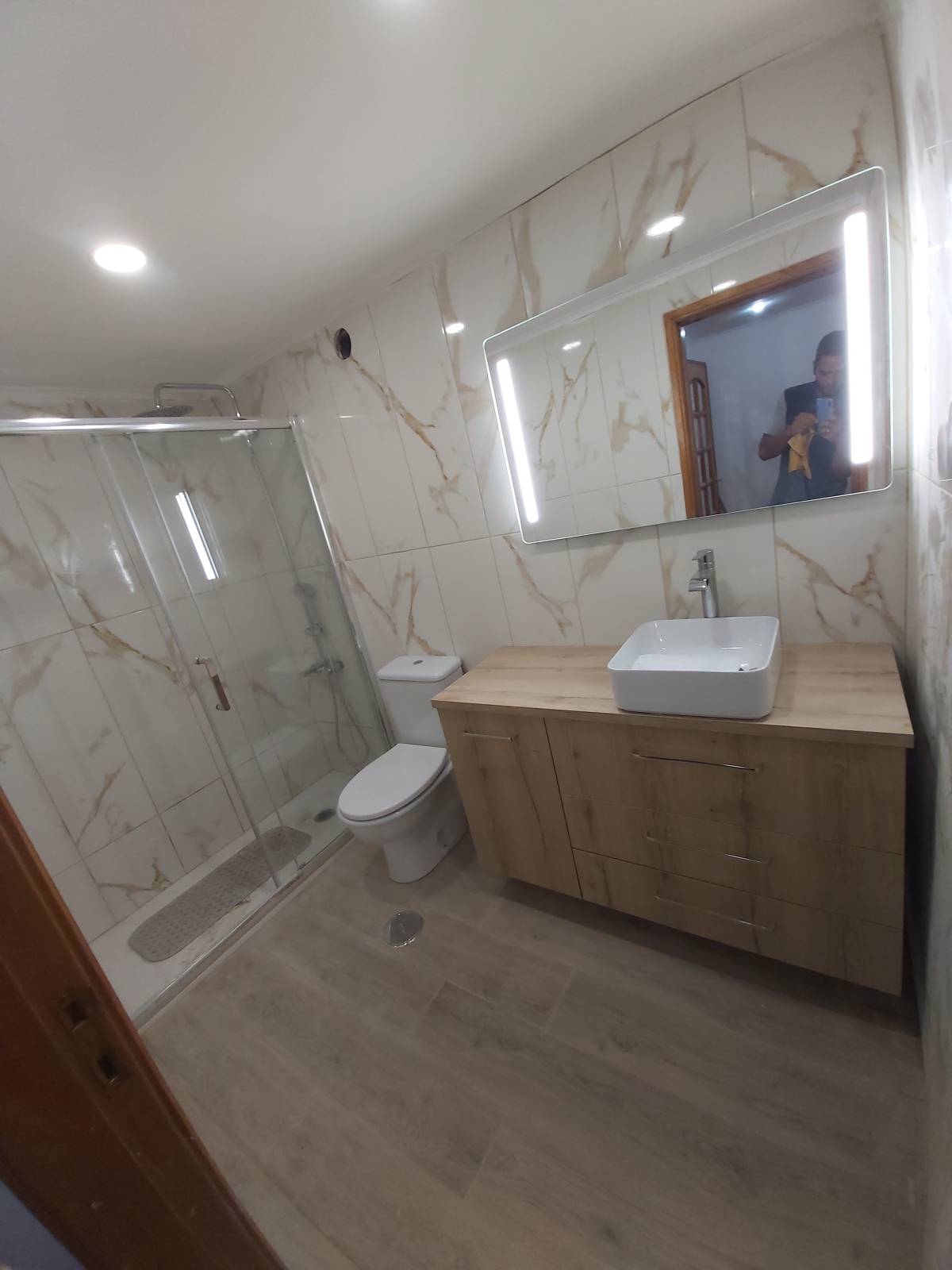 WE Construções - Almada - Fixtures